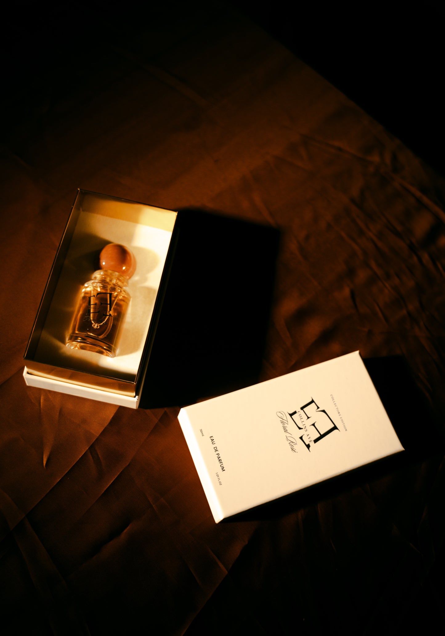 Collins Avé Unisex Fragrance
